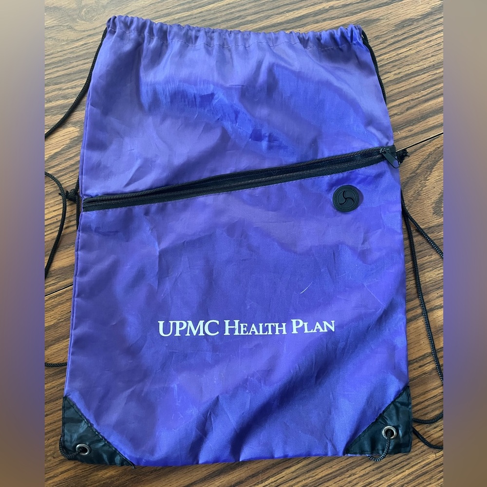 UPMC drawstring bag!